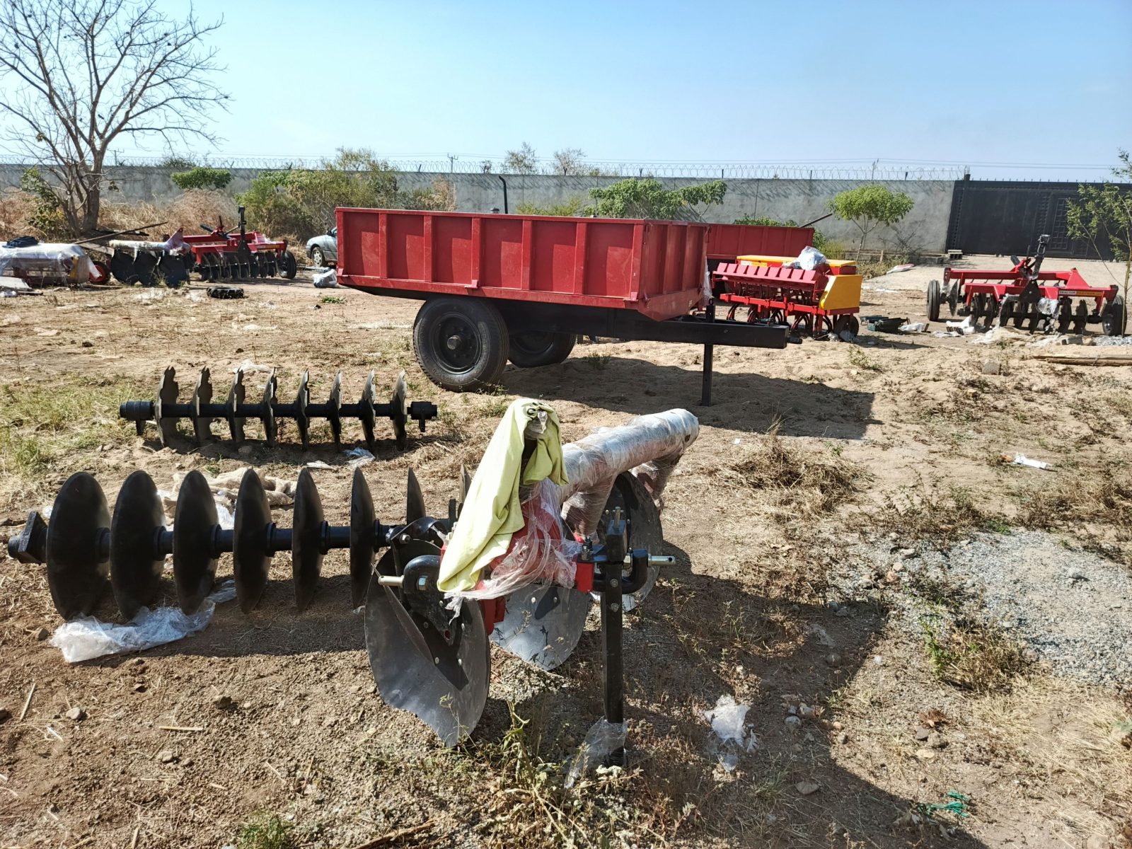 Assembling brand new MF 385 Hp Tractors